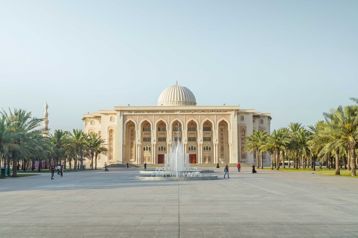 "أمريكية الشارقة" ضمن أفضل 18% من مؤسسات التعليم العالي المصنفة دوليًا 1 "أمريكية الشارقة" ضمن أفضل 18% من مؤسسات التعليم العالي المصنفة دوليًا