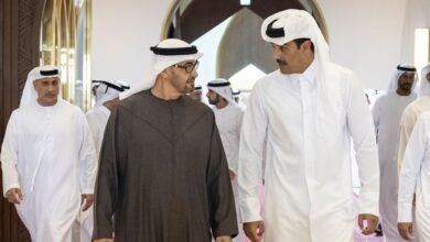 رئيس الدولة يصل الدوحة في زيارة أخوية..وأمير قطر في مقدمة مستقبليه