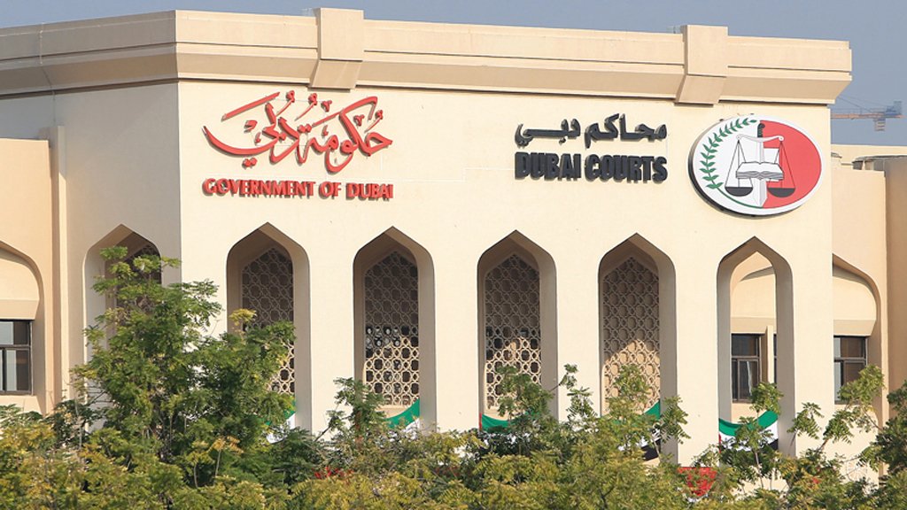 المؤبد لعربيين حاولا بيع مخدرات لمصدر في شرطة دبي 1 المؤبد لعربيين حاولا بيع مخدرات لمصدر في شرطة دبي
