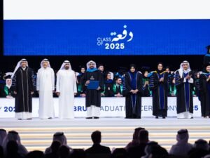 أحمد بن سعيد يشهد تخريج طلبة جامعة محمد بن راشد للطب والعلوم الصحية