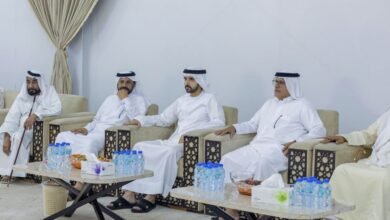 حمدان بن محمد يقدّم واجب العزاء في وفاة محمد سهيل بن عويضان العامري