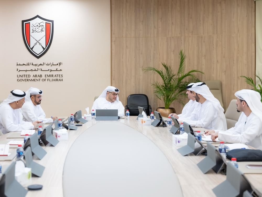 مدير الديوان الأميري بالفجيرة يبحث مع وفد "الطاقة والبنية التحتية" رفع كفاءة منظومة النقل 1 مدير الديوان الأميري بالفجيرة يبحث مع وفد "الطاقة والبنية التحتية" رفع كفاءة منظومة النقل