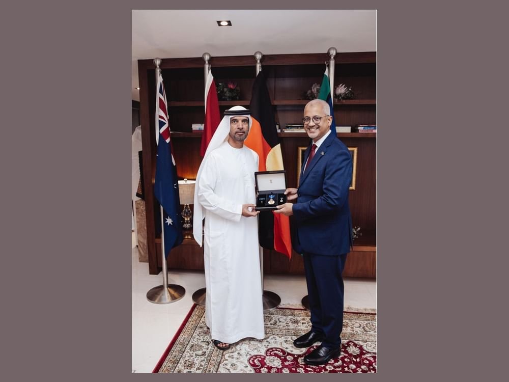 تقديرا لجهوده..تكريم اللواء الركن (م) مبارك النيادي بوسام أستراليا العسكري 1 تقديرا لجهوده..تكريم اللواء الركن (م) مبارك النيادي بوسام أستراليا العسكري