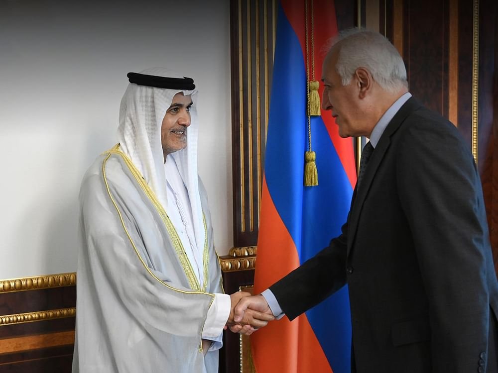 الرئيس الأرميني يستقبل في يريفان أمين عام اللجنة العليا للأخوة الإنسانية 1 الرئيس الأرميني يستقبل في يريفان أمين عام اللجنة العليا للأخوة الإنسانية