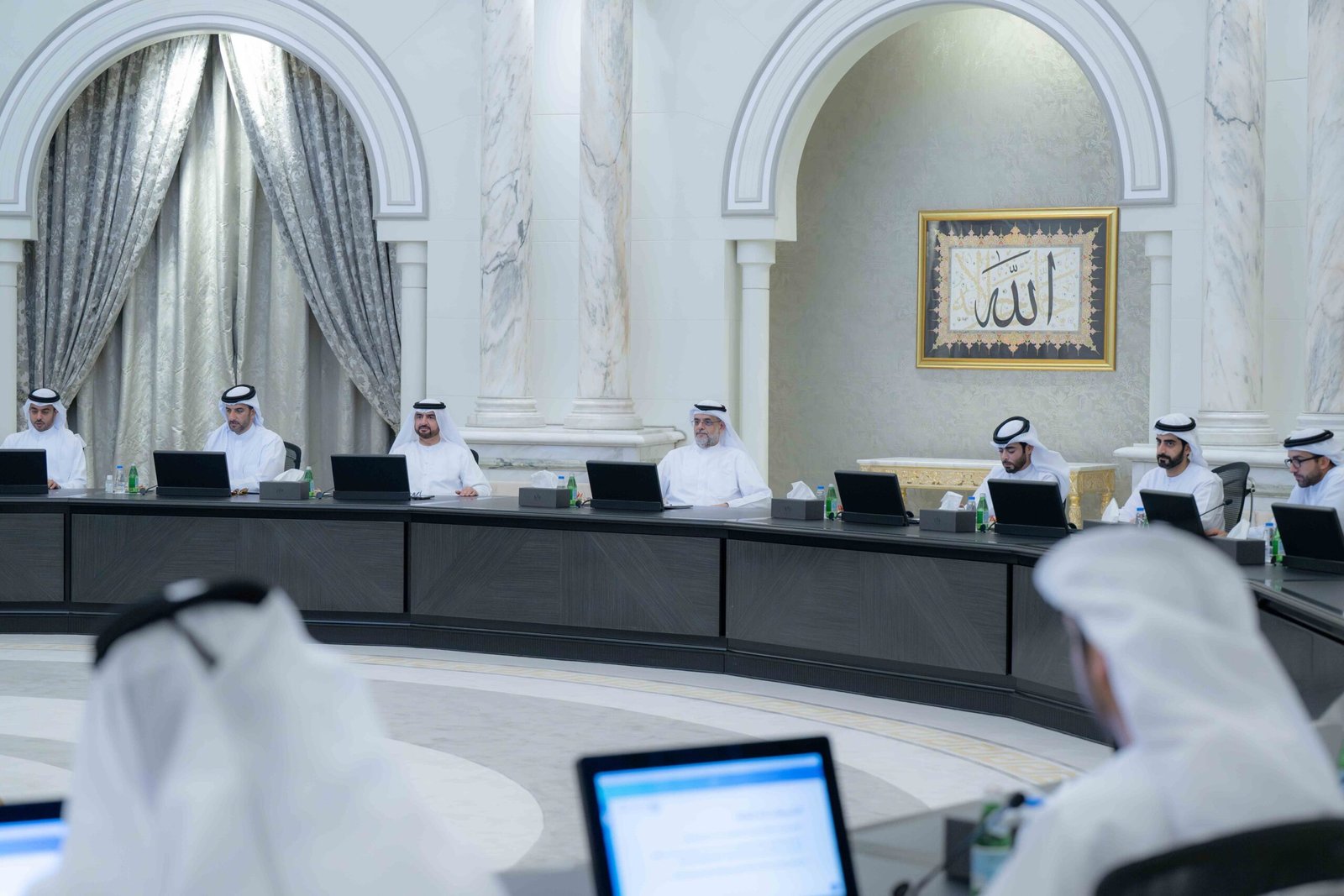 ولي عهد الشارقة يترأس اجتماع المجلس التنفيذي 1 ولي عهد الشارقة يترأس اجتماع المجلس التنفيذي