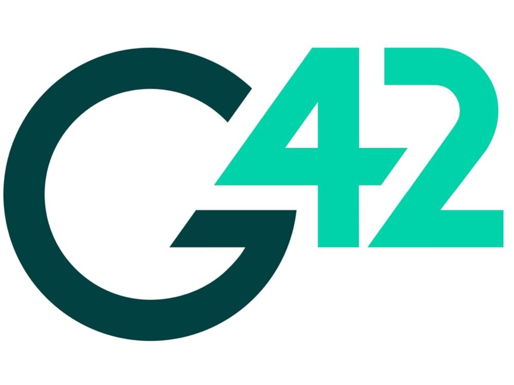 "جي 42" توقع شراكة إستراتيجية مع "ليكويد إيه آي" 1 "جي 42" توقع شراكة إستراتيجية مع "ليكويد إيه آي"