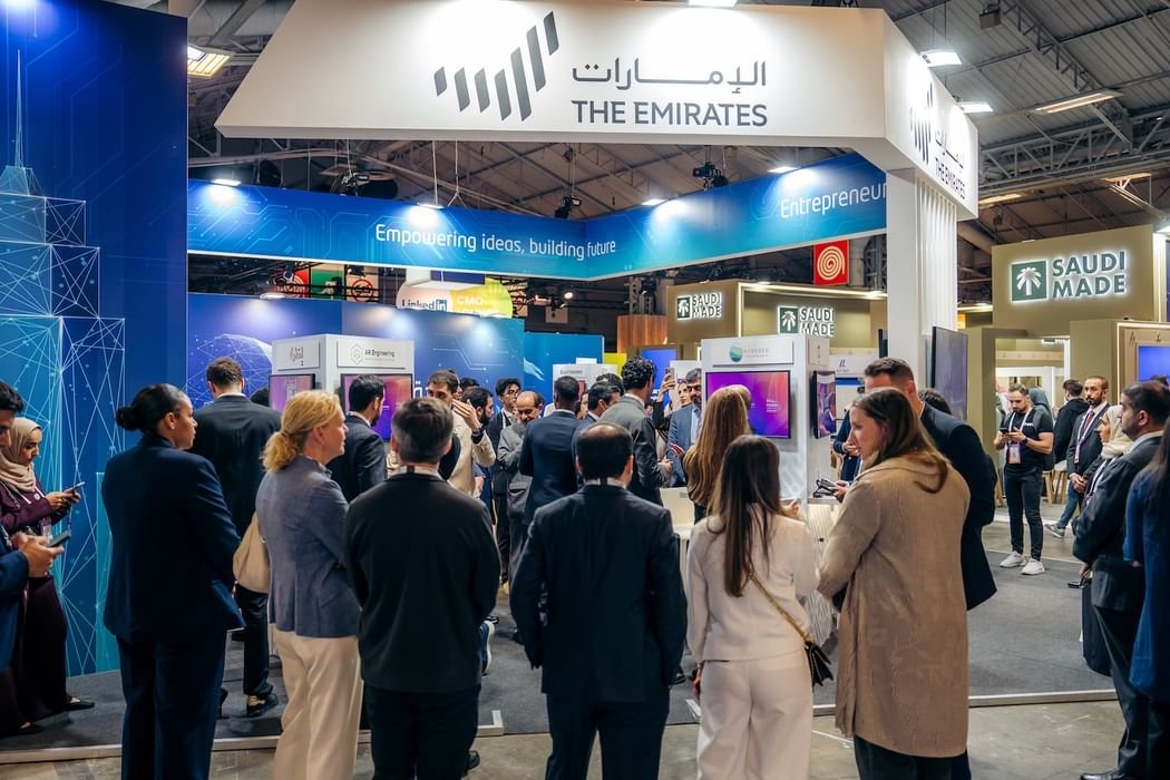 "شراع" يسلّط الضوء على الابتكار في الشارقة ضمن معرض "فيفاتك 2025" بباريس 1 "شراع" يسلّط الضوء على الابتكار في الشارقة ضمن معرض "فيفاتك 2025" بباريس