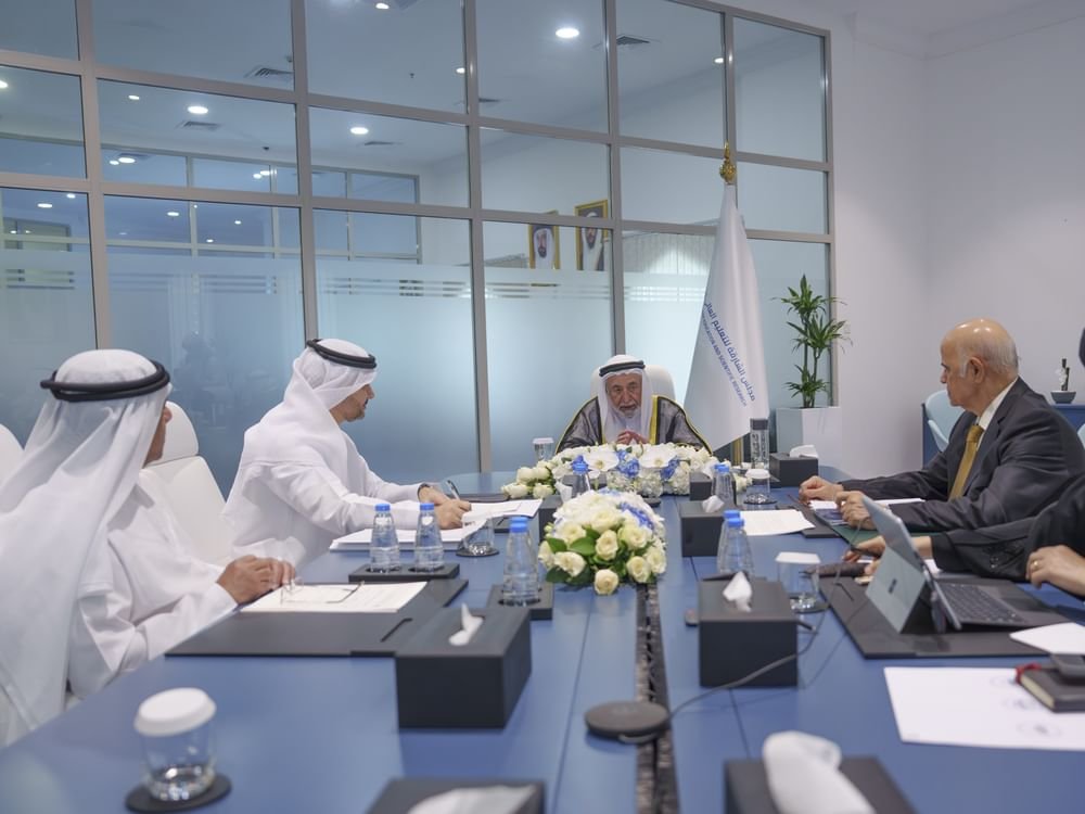 سلطان القاسمي يترأس اجتماعا للجنة التنفيذية الدائمة لمجلس الشارقة للتعليم العالي والبحث العلمي 1 سلطان القاسمي