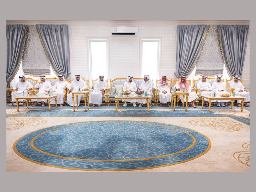 حمدان بن زايد يزور المواطن مبارك سعيد الحديلي المنصوري في مدينة السلع 1 حمدان بن زايد يزور المواطن مبارك سعيد الحديلي المنصوري في مدينة السلع