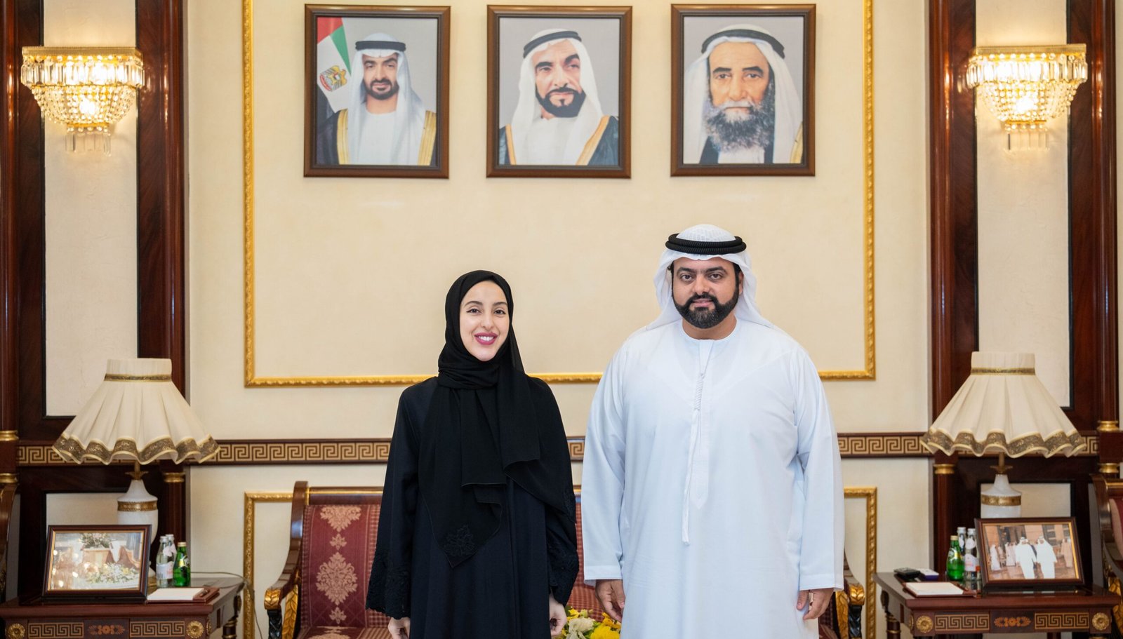 ولي عهد الفجيرة يستقبل وزيرة تمكين المجتمع ويؤكد أهمية تعزيز قيم المواطَنة الإيجابية 1 ولي عهد الفجيرة يستقبل وزيرة تمكين المجتمع ويؤكد أهمية تعزيز قيم المواطَنة الإيجابية