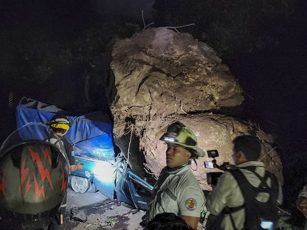 سلسلة زلازل تهز غواتيمالا وتوقع قتيلين 1 سلسلة زلازل تهز غواتيمالا وتوقع قتيلين