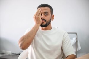 فحوصات طبية لحكام كرة القدم