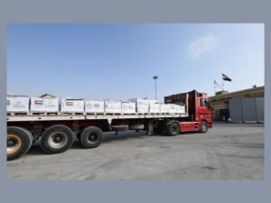 دخول 38 شاحنة مساعدات إنسانية إماراتية إلى غزة ضمن "عملية الفارس الشهم 3"