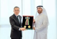 رئيس الدولة يمنح السفير الكوري وسام الاستقلال من الطبقة الأولى