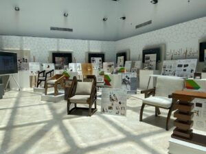 طلبة التصميم الداخلي بجامعة أبوظبي يستعرضون مشاريعهم النهائية أمام نخبة من الخبراء والخريجين 2 طلبة التصميم الداخلي بجامعة أبوظبي يستعرضون مشاريعهم النهائية أمام نخبة من الخبراء والخريجين