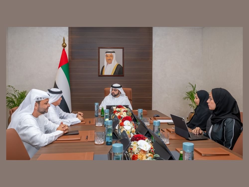 محمد الشرقي يلتقي المدير التنفيذي لـ "الفجيرة للثقافة والإعلام" ويطّلع على تطبيق "فعاليات الفجيرة" 1 محمد الشرقي يلتقي المدير التنفيذي لـ "الفجيرة للثقافة والإعلام" ويطّلع على تطبيق "فعاليات الفجيرة"