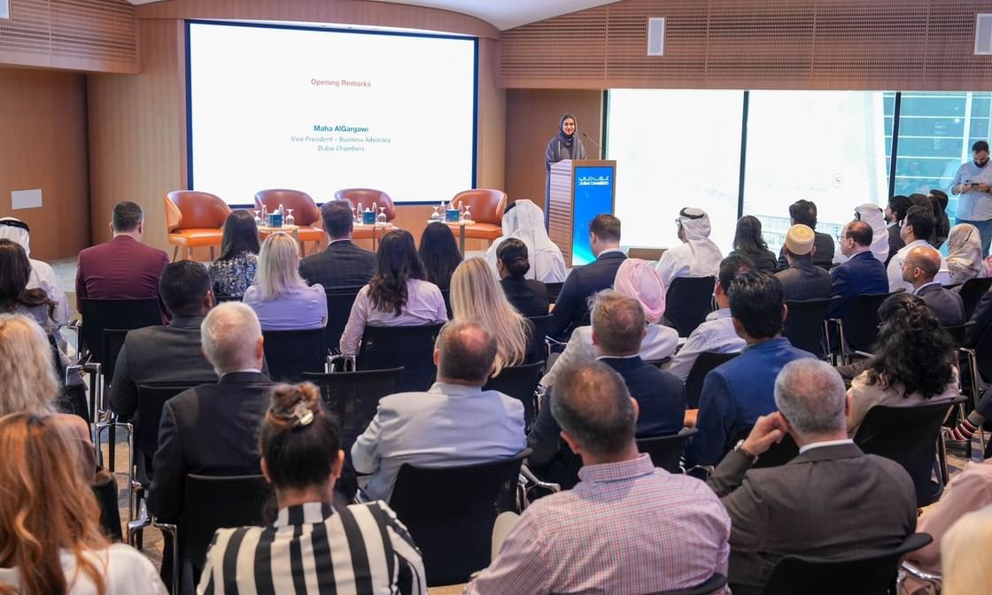 غرفة تجارة دبي ووزارة التجارة الخارجية تستعرضان دور اتفاقيات الشراكة الاقتصادية لتنمية الصادرات 1 غرفة تجارة دبي ووزارة التجارة الخارجية تستعرضان دور اتفاقيات الشراكة الاقتصادية لتنمية الصادرات