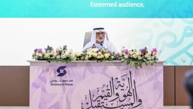 نهيان بن مبارك: رئيس الدولة يحرص على تهيئة المناخ الاجتماعي والاقتصادي والثقافي لتمكين أبناء وبنات الوطن