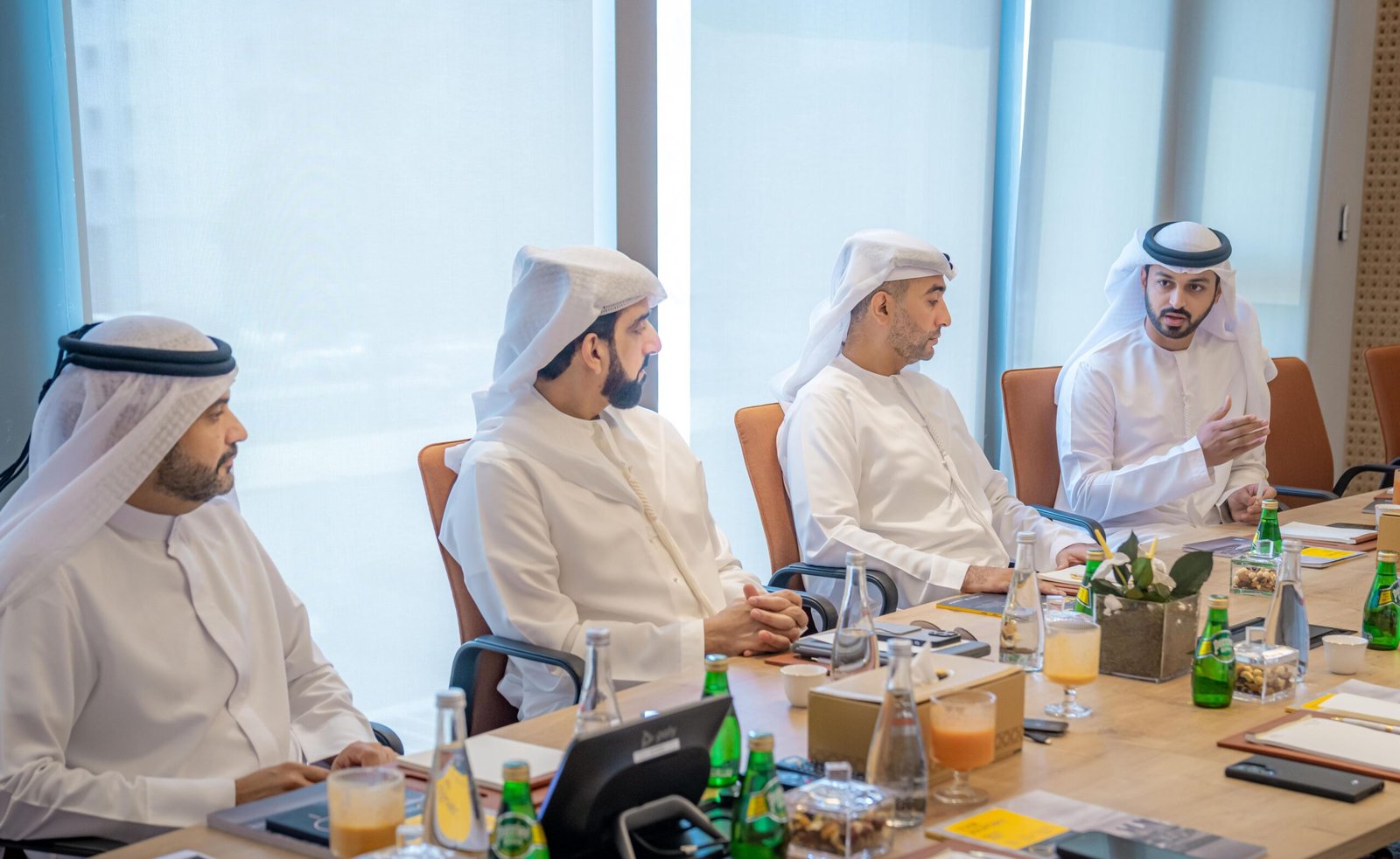 مجموعة "عمل جذب واستقطاب الاستثمارات إلى إمارة عجمان" توصي بتشكل فرق متخصصة