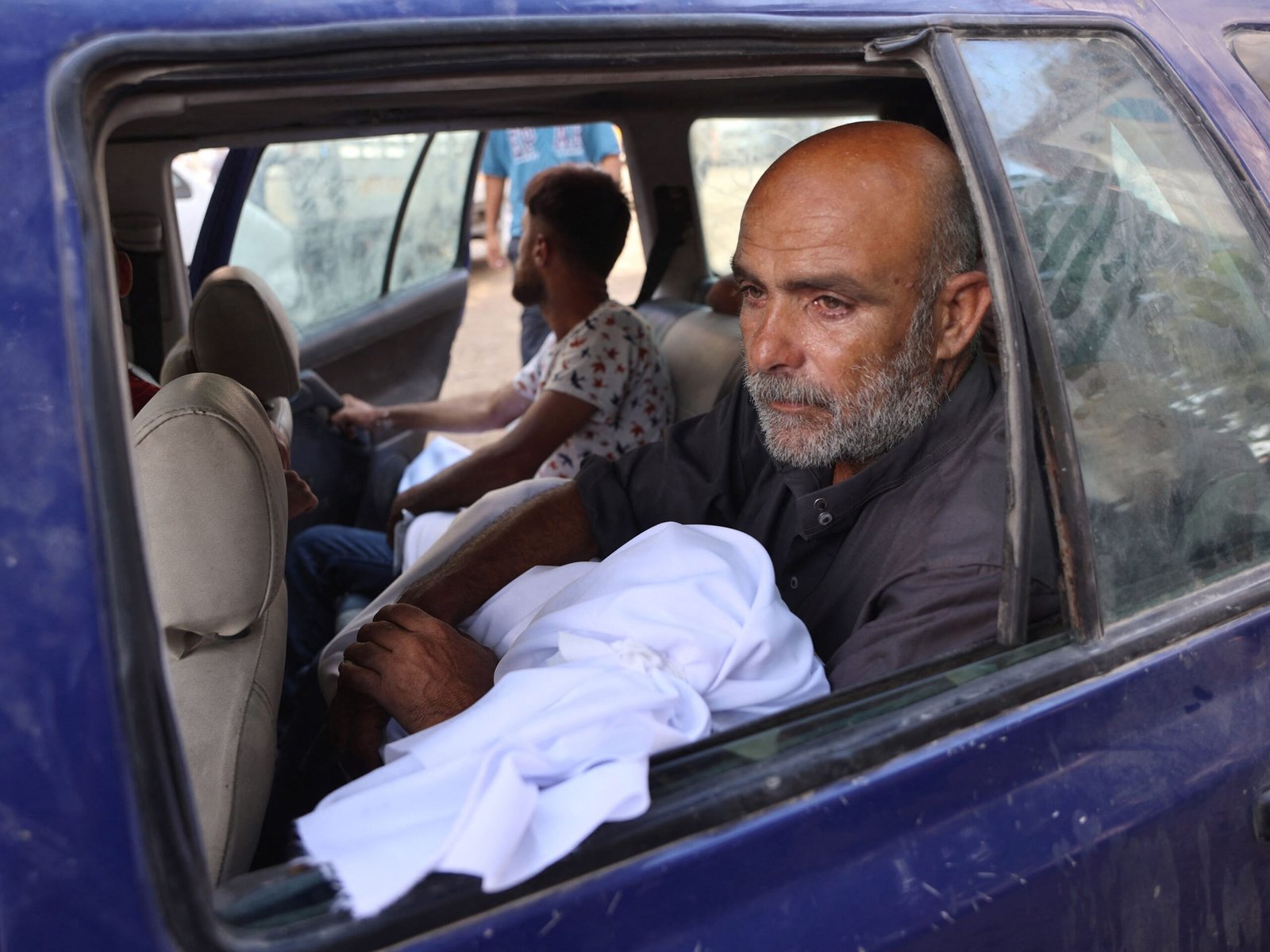 61 شهيدًا و308 جرحى في قطاع غزة خلال 24 ساعة 1 61 شهيدًا و308 جرحى في قطاع غزة خلال 24 ساعة