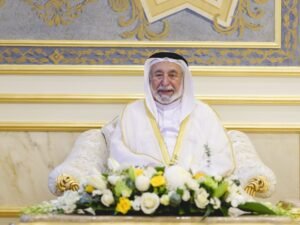 حاكم الشارقة يستقبل وزيرة التربية والتعليم