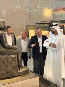 وفد إماراتي يختتم جولته في مصر بتعزيز التعاون الأكاديمي والثقافي