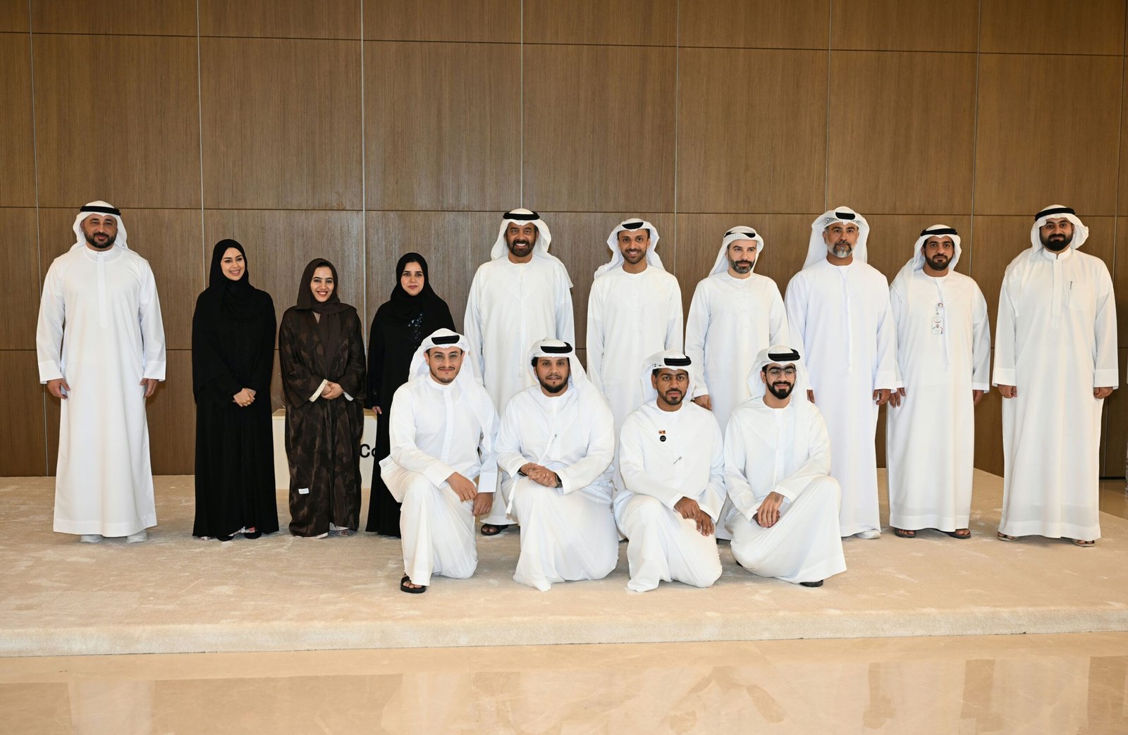 جلسة حوارية بالعين تستعرض مبادرات إستراتيجية لتمكين المجتمعات البعيدة 1 جلسة حوارية بالعين تستعرض مبادرات إستراتيجية لتمكين المجتمعات البعيدة