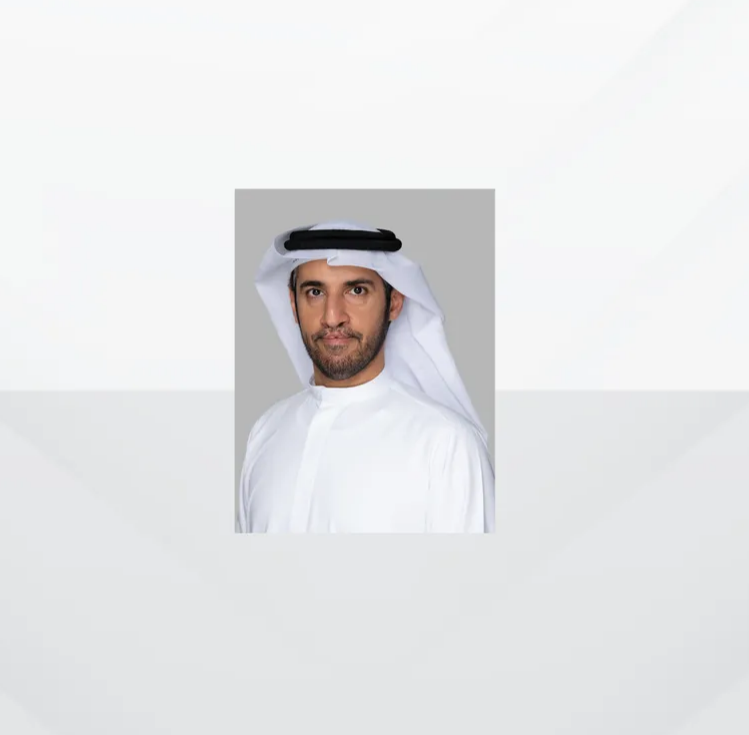 المجلس التنفيذي يصدر قراراً بتعيين محمد منيف المنصوري مديراً عاماً لسلطة أبوظبي للتسجيل والترخيص