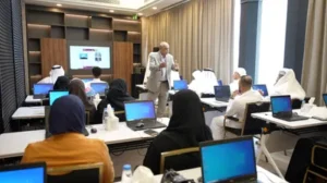 برنامج "الاتصال للطلبة" يقدّم 4 ورش في الإعلام الرقمي والذكاء الاصطناعي في المنتدى الدولي للاتصال الحكومي