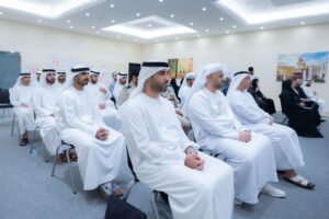 "أمانة تنفيذي الشارقة" تنظم ورشة تصميم وتطوير "رحلة هدم مبنى"
