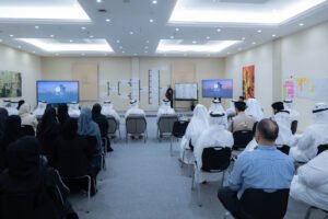 "أمانة تنفيذي الشارقة" تنظم ورشة تصميم وتطوير "رحلة هدم مبنى"