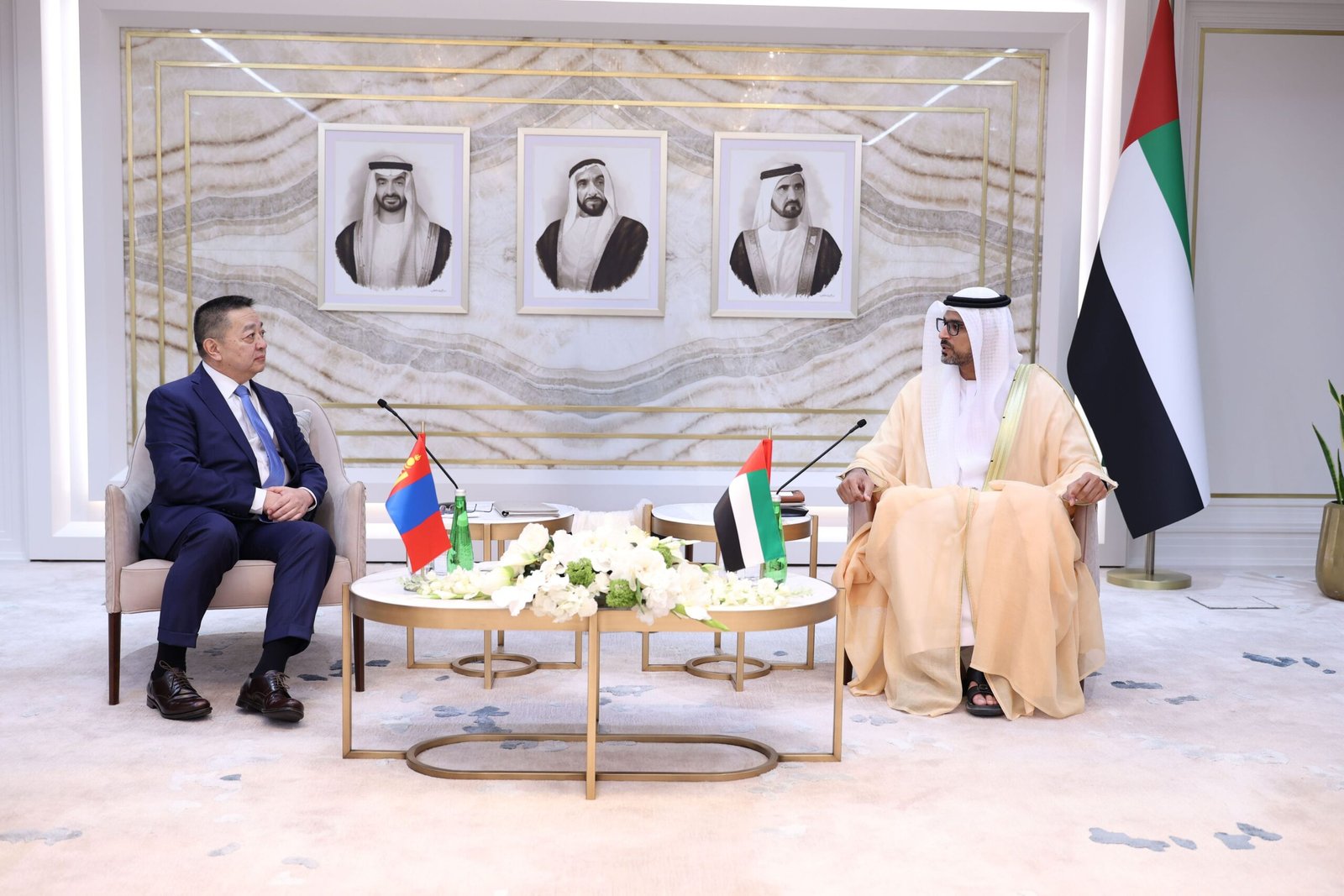 "الوطني الاتحادي" يبحث تعزيز التعاون البرلماني مع جمهورية منغوليا 1 "الوطني الاتحادي" يبحث تعزيز التعاون البرلماني مع جمهورية منغوليا
