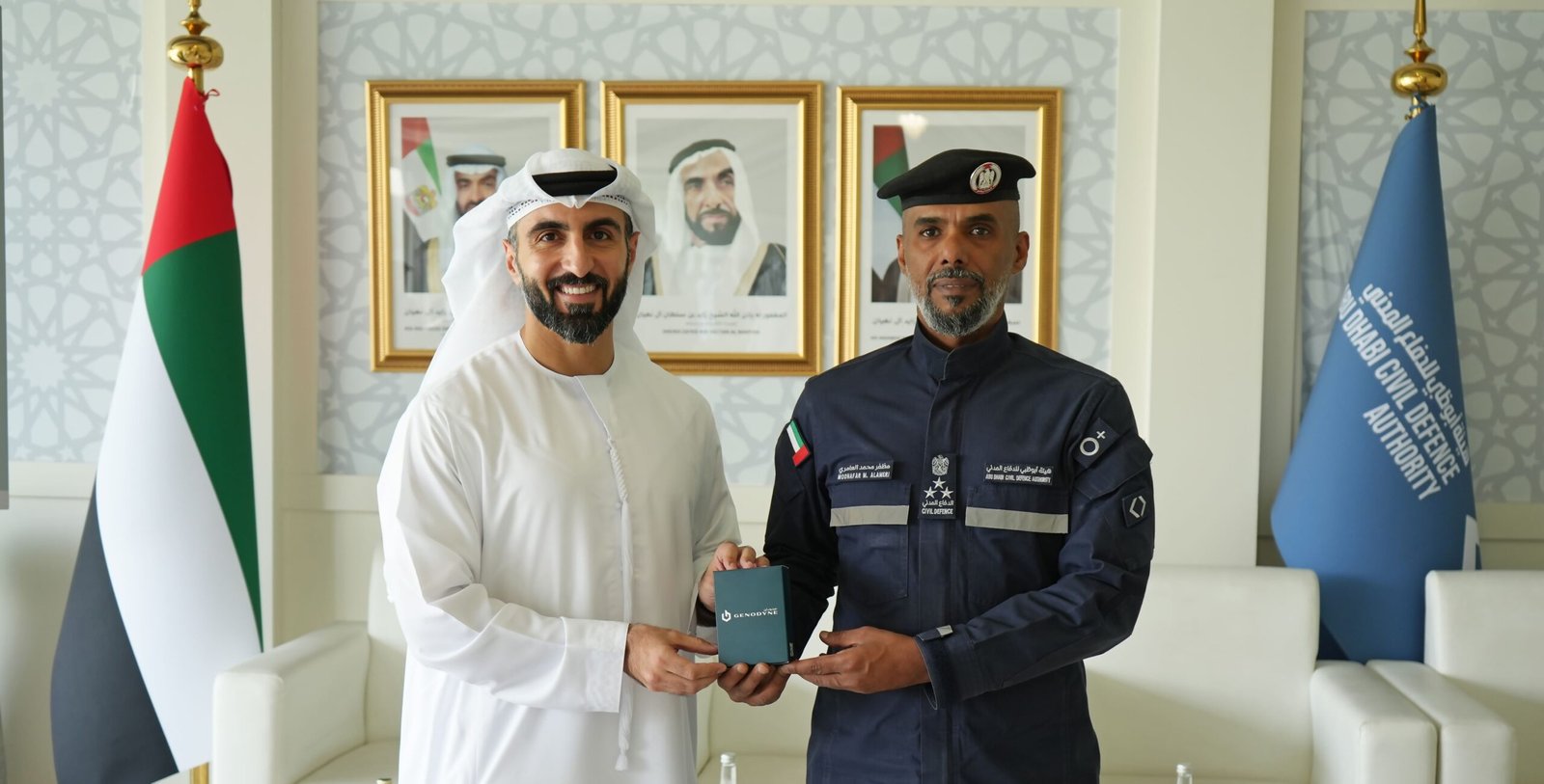 "أبوظبي للدفاع المدني" و K2 "جنوداين" يعززان صحة فرق الإنقاذ والإطفاء 1 "أبوظبي للدفاع المدني" و K2 "جنوداين" يعززان صحة فرق الإنقاذ والإطفاء