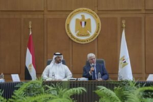 سلطان بن أحمد القاسمي يبحث مع وزير التعليم العالي المصري تعزيز الشراكات الأكاديمية والبحثية 3 سلطان بن أحمد القاسمي يبحث مع وزير التعليم العالي المصري تعزيز الشراكات الأكاديمية والبحثية