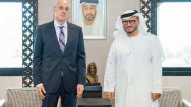 قرقاش يستقبل سفير أوكرانيا بمناسبة انتهاء مهام عمله