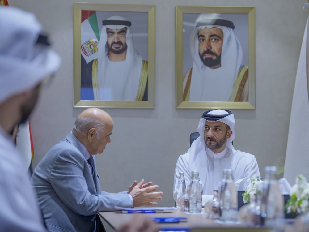 سلطان بن أحمد القاسمي يطلع على مستجدات مشروعات أكاديمية الشارقة لعلوم وتكنولوجيا الفضاء والفلك 1 سلطان بن أحمد القاسمي يطلع على مستجدات مشروعات أكاديمية الشارقة لعلوم وتكنولوجيا الفضاء والفلك
