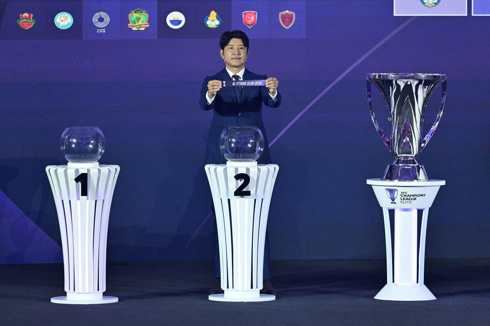 الاتحاد الآسيوي لكرة القدم يجرى قرعة دوري النخبة والأبطال 2 1 الاتحاد الآسيوي لكرة القدم يجرى قرعة دوري النخبة والأبطال 2