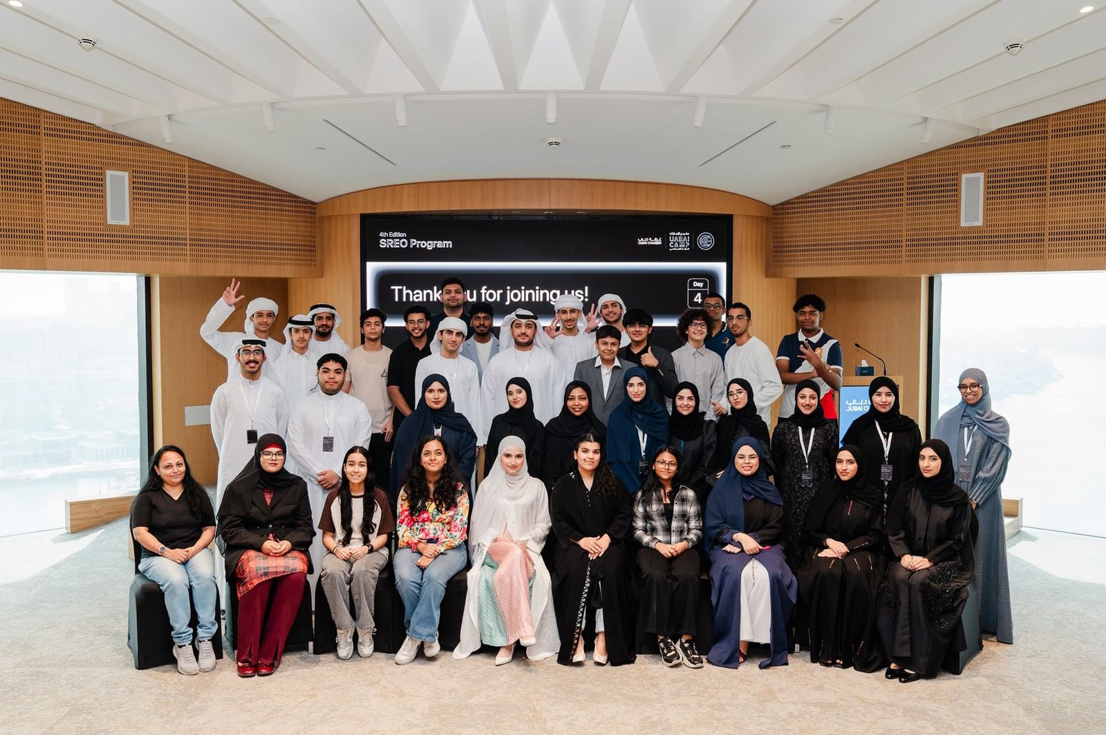 مخيم الإمارات للذكاء الاصطناعي يختتم دورته السابعة بأكثر من 70 ورشة متنوعة 1 مخيم الإمارات للذكاء الاصطناعي يختتم دورته السابعة بأكثر من 70 ورشة متنوعة