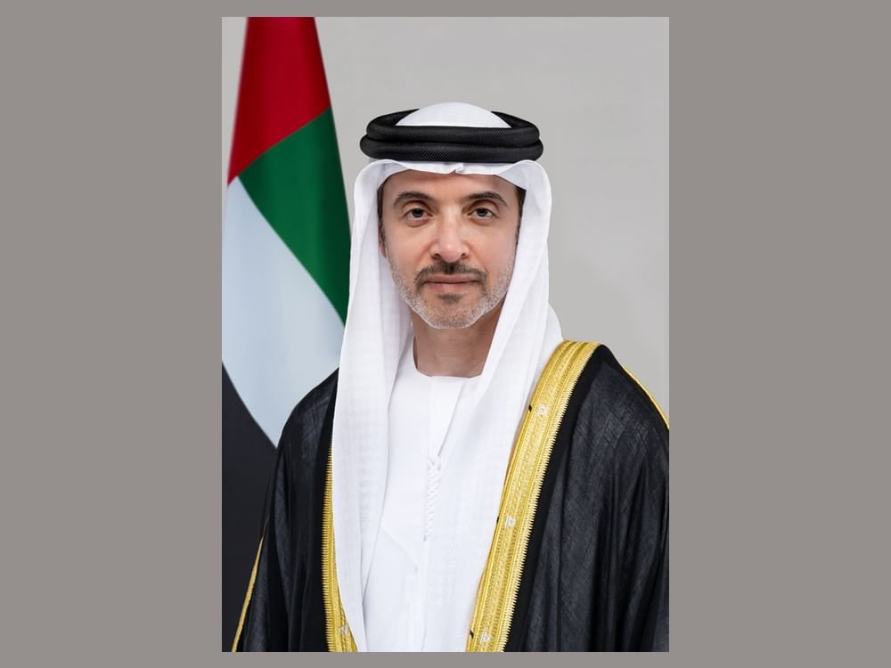 هزاع بن زايد: العلم هو الاستثمار الأسمى ومن خلاله تتعزز الهوية الوطنية والأخلاقية