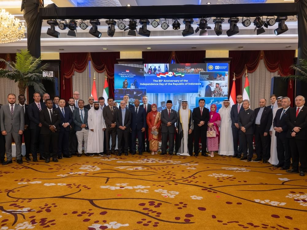 وزير الطاقة والبنية التحتية يحضر حفل السفارة الإندونسية بيومها الوطني 1 وزير الطاقة والبنية التحتية يحضر حفل السفارة الإندونسية بيومها الوطني