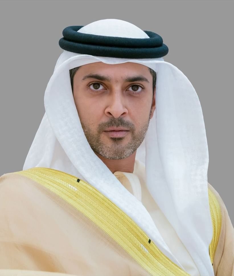 عبد العزيز بن حميد: ابنة الإمارات سطّرت بريادتها مرحلة مضيئة من العطاء والتميّز 1 عبد العزيز بن حميد: ابنة الإمارات سطّرت بريادتها مرحلة مضيئة من العطاء والتميّز
