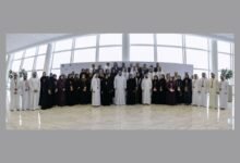أحمد بن محمد يلتقي الخريجين المبتعثين لجامعات عالمية ويُكرّم متفوقي المرحلة الثانوية في دبي