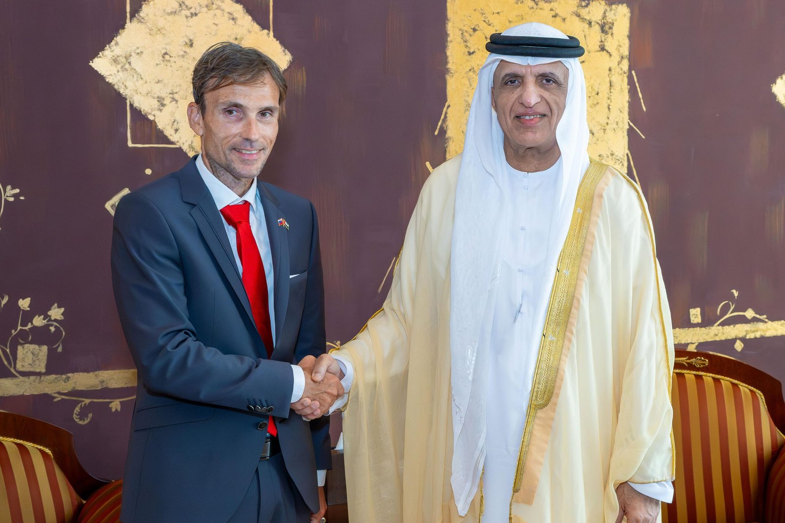 سعود بن صقر يستقبل سفير سلوفاكيا 1 سعود بن صقر يستقبل سفير سلوفاكيا