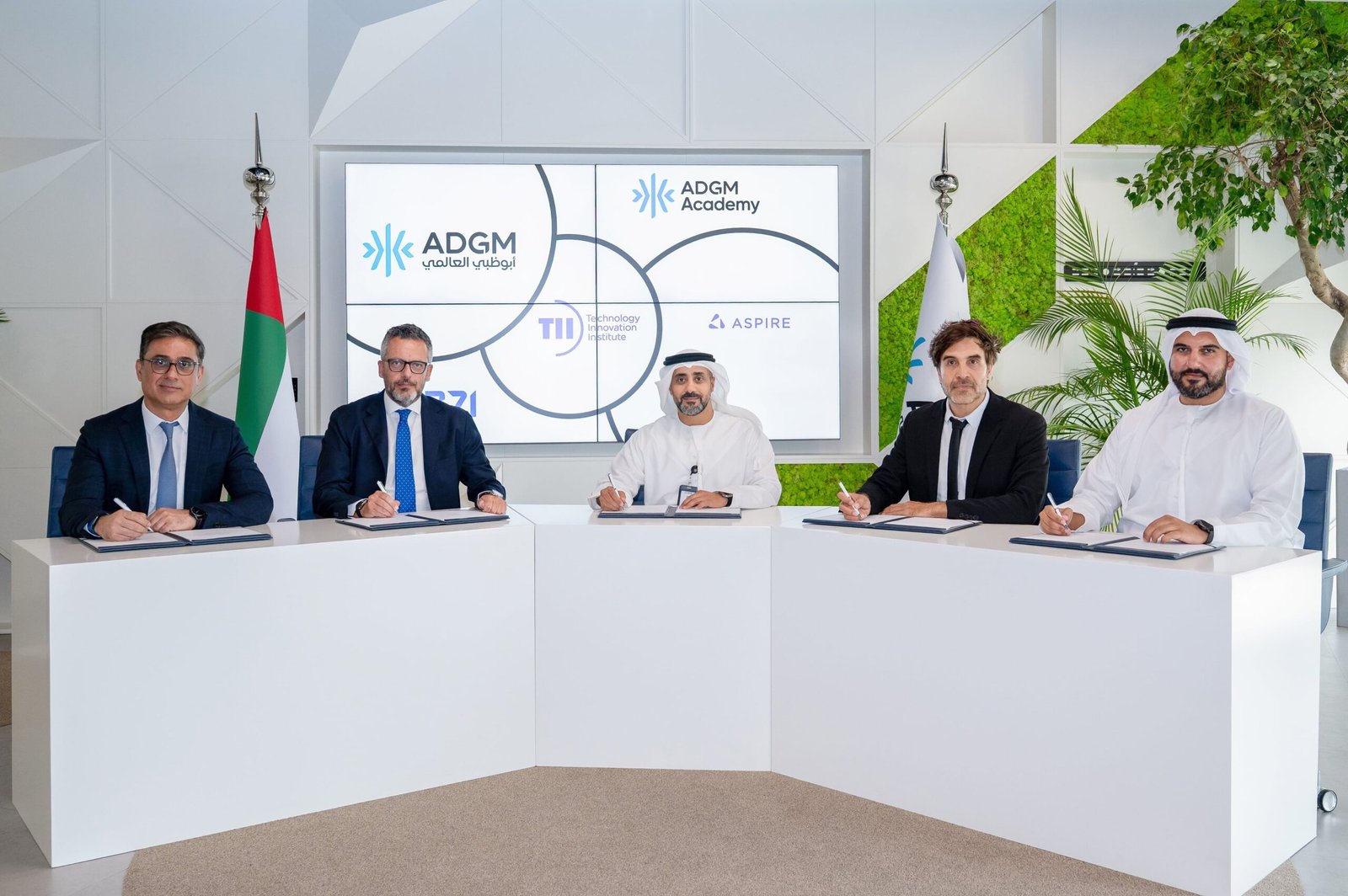 إطلاق أول مختبر تجريبي للاتصالات المؤمّنة بالتكنولوجيا الكمية في الإمارات