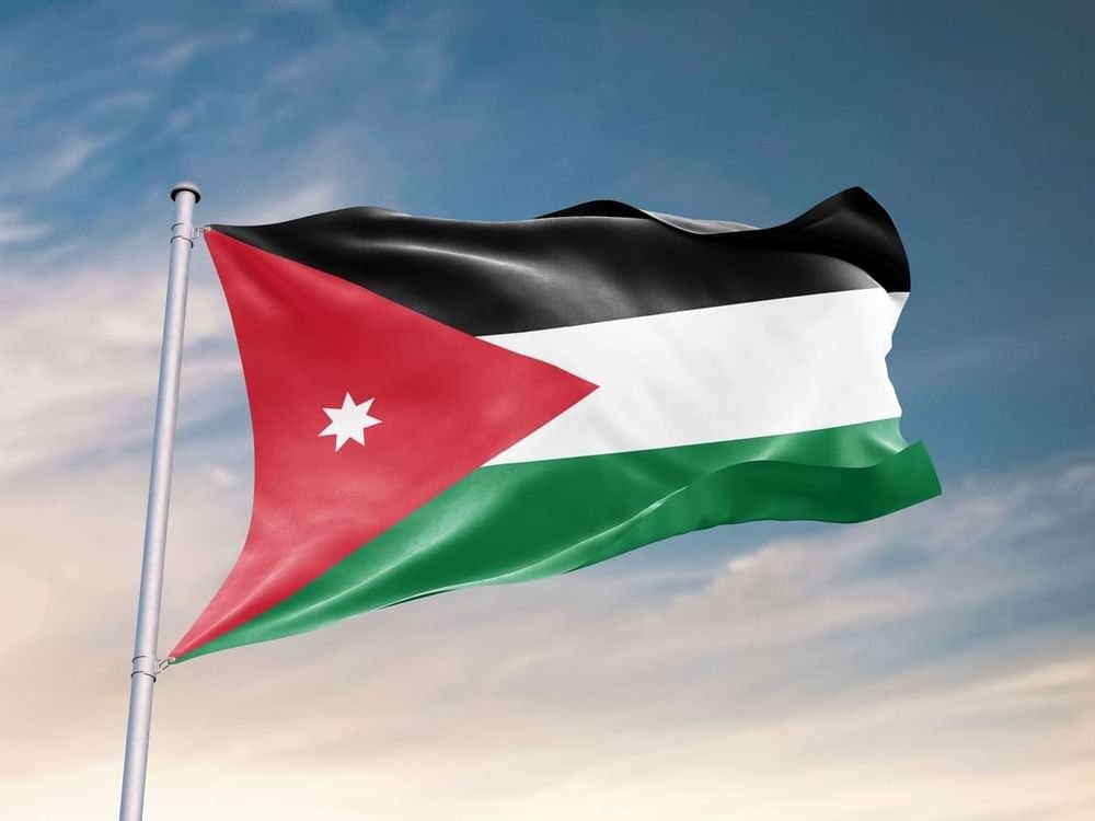 الأردن يفتتح أول محطة لتعبئة المركبات بالغاز الطبيعي 1 الأردن يفتتح أول محطة لتعبئة المركبات بالغاز الطبيعي