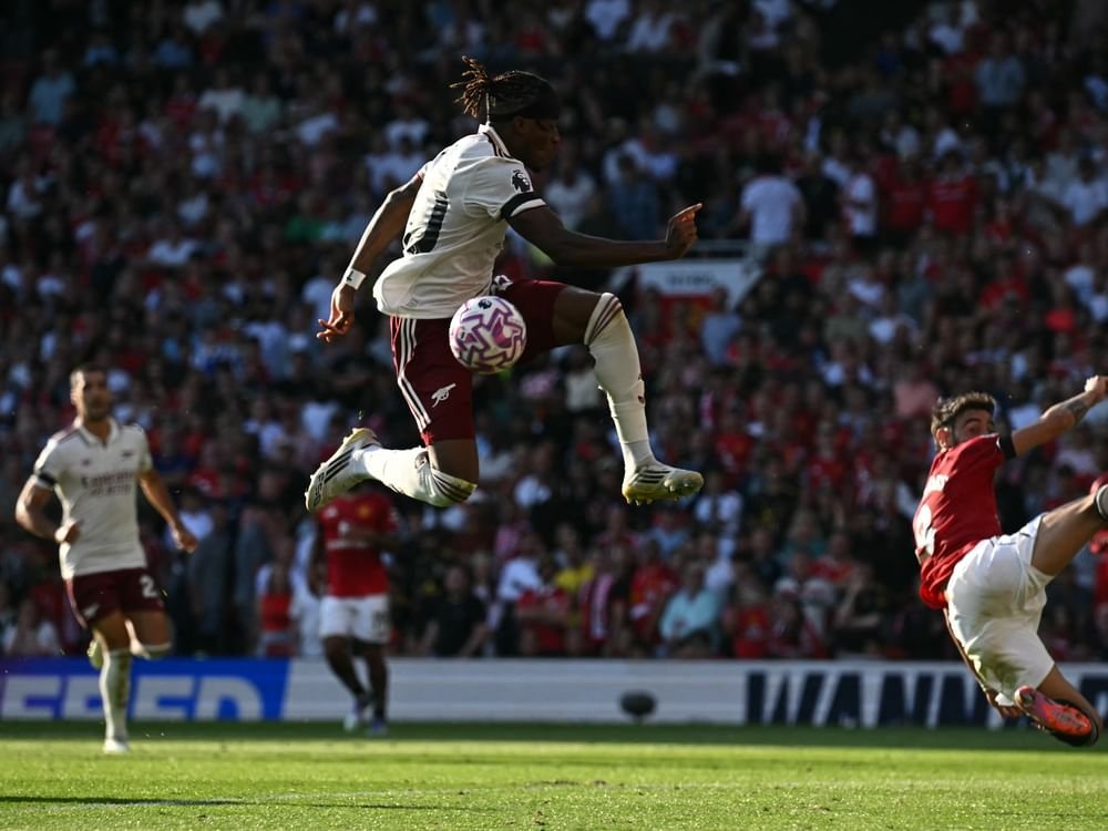 أرسنال يفوز على مانشستر يونايتد في الدوري الإنجليزي 1 أرسنال يفوز على مانشستر يونايتد في الدوري الإنجليزي