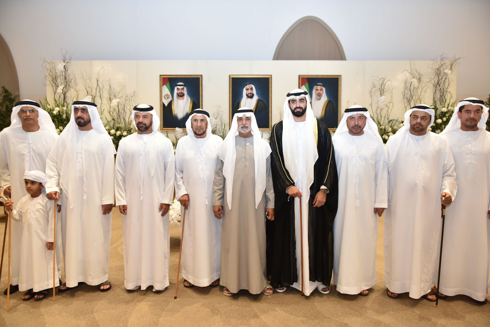 نهيان بن مبارك يحضر أفراح الظاهري والهاملي في أبوظبي 1 نهيان بن مبارك يحضر أفراح الظاهري والهاملي في أبوظبي