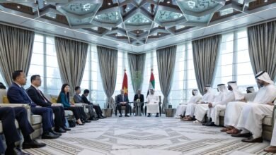 مكتوم بن محمد يبحث مع نائب رئيس الوزراء الدائم لجمهورية فيتنام الاشتراكية سبل تعزيز التعاون الثنائي وآفاق تطويره