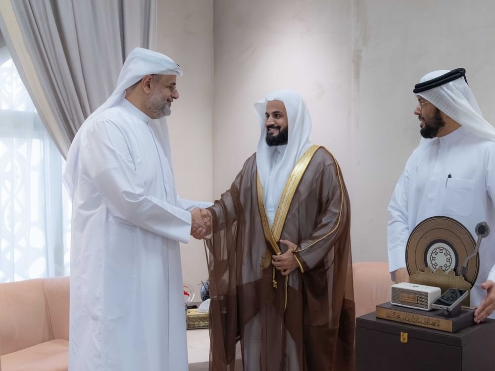 ولي عهد الشارقة يستقبل القارئ رعد الكردي 1 ولي عهد الشارقة يستقبل القارئ رعد الكردي