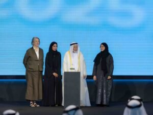 حاكم الشارقة يفتتح الدورة الـ"18" من المؤتمر العالمي "نحن الاحتواء 2025"